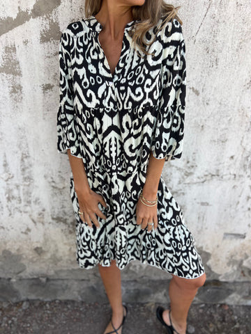 Mireille | Robe Graphique Chic à Col V